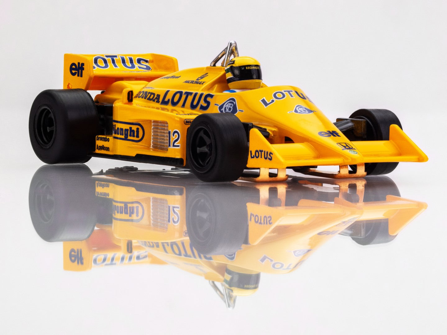 AFX Mega G+ 22114 Lotus 99T Ayrton Senna Yellow and Blue HO Scale Slot Car