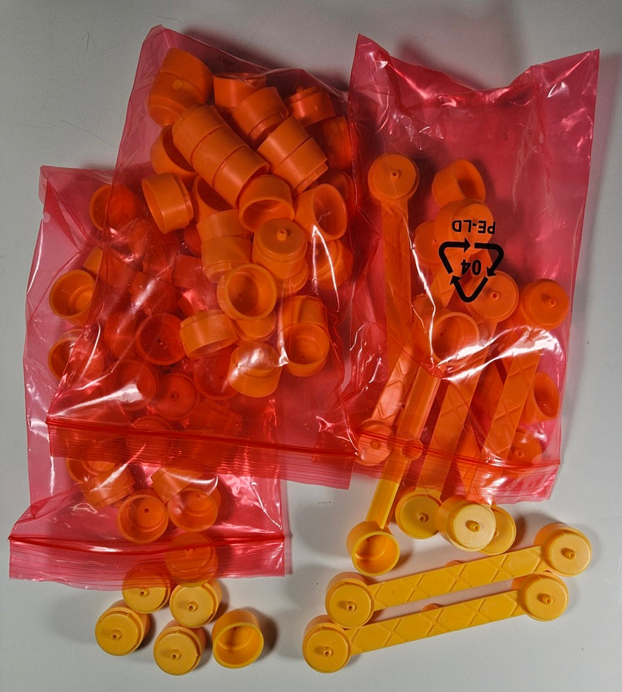 Auto World Accessories (Bulk Item) Track Supports / Pillars (Yellow/Orange) (80 pieces)