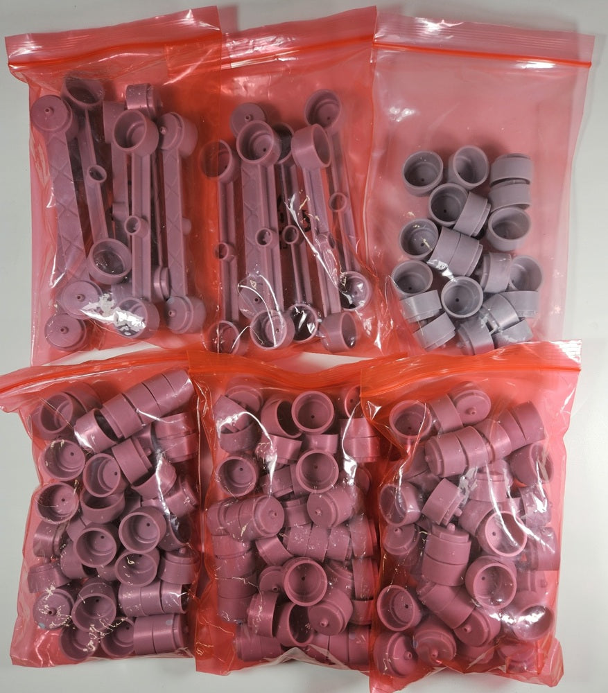 Auto World Accessories (Bulk Item) Track Supports / Pillars (Gray) (183 pieces)
