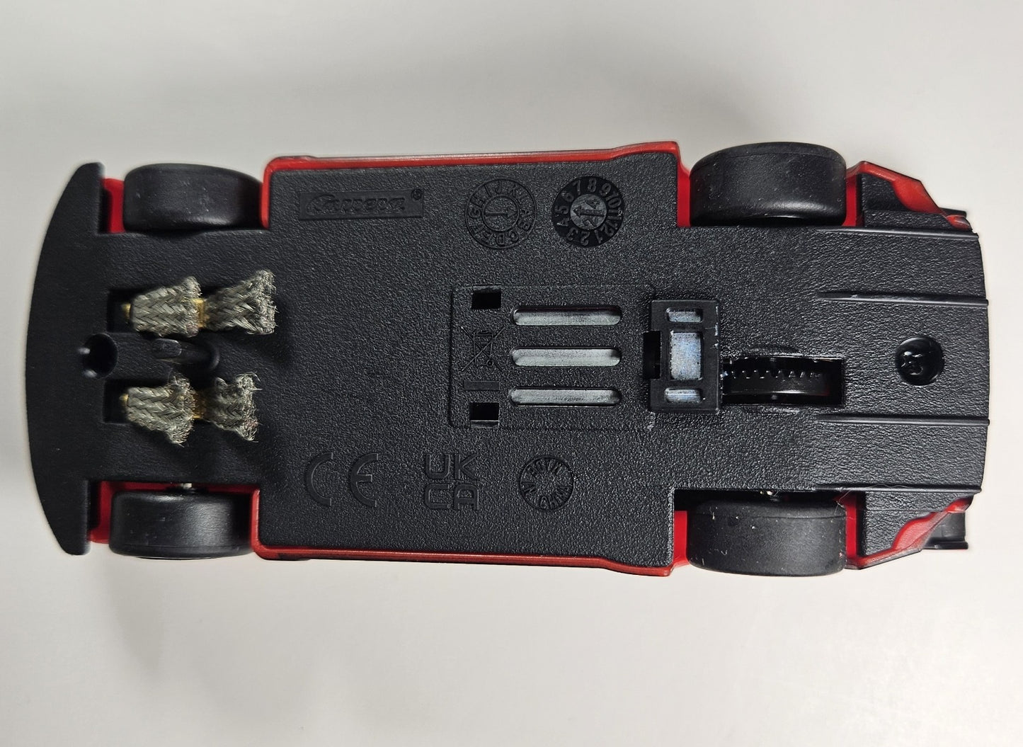 Carrera Go 64224 (PRE-OWNED) BMW M4 GT3 DTM Sheldon van der Linde No. 31 1/43 Scale Slot Car