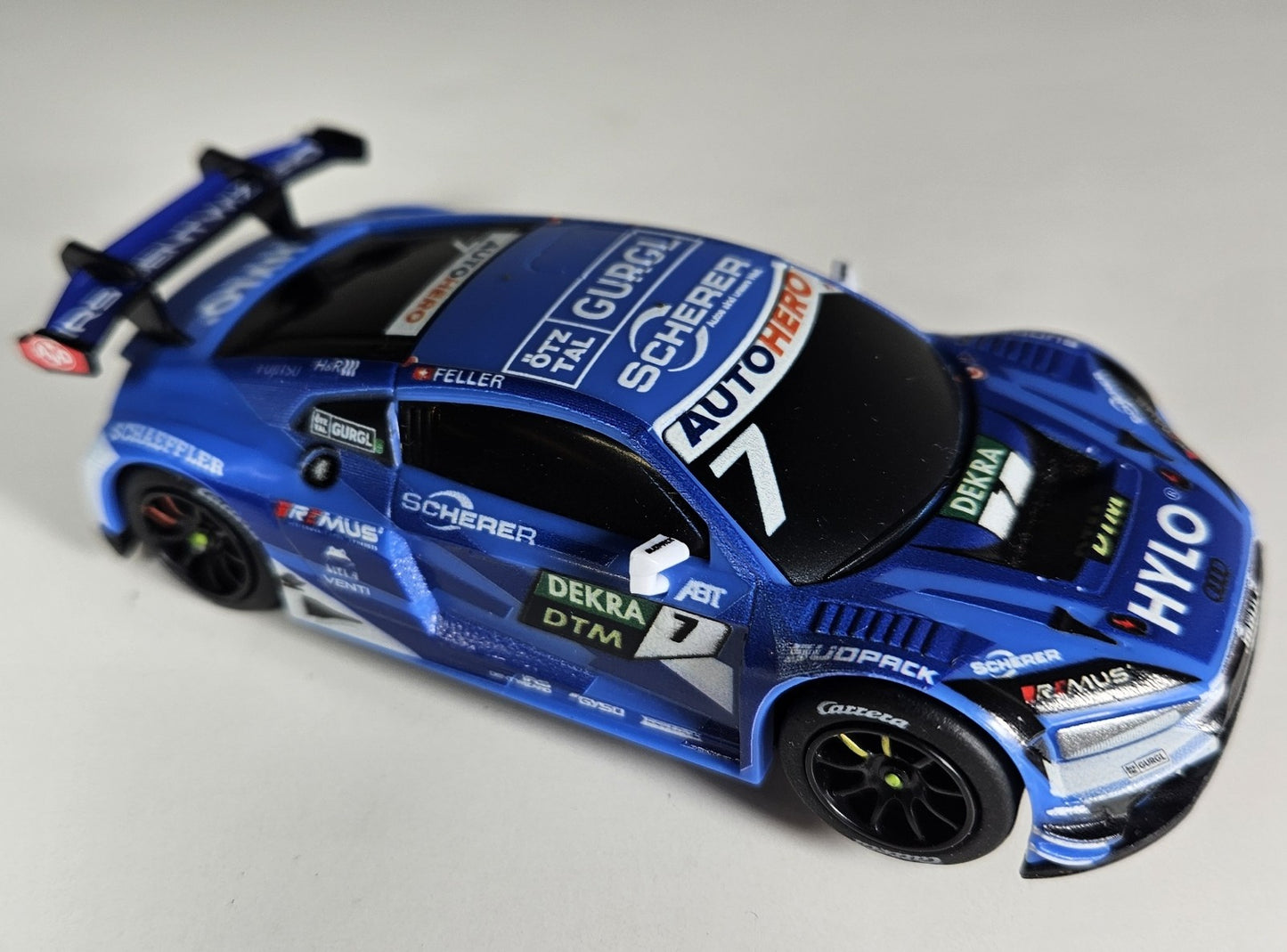 Carrera Go 64227 (PRE-OWNED) Audi R8 LMS GT3 DTM No. 7 Ricardo Feller 1/43 Scale Slot Car