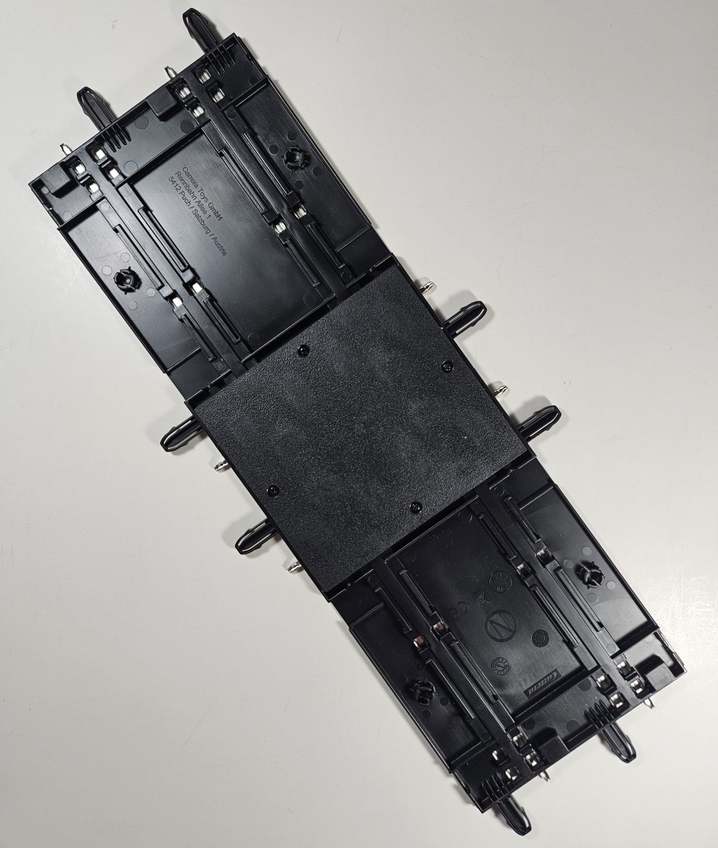 Carrera GO!!! 61616 (PRE-OWNED) 13.46 inch Track Junction for use with Carrera GO!!! 1/43 Scale Slot Car Tracks