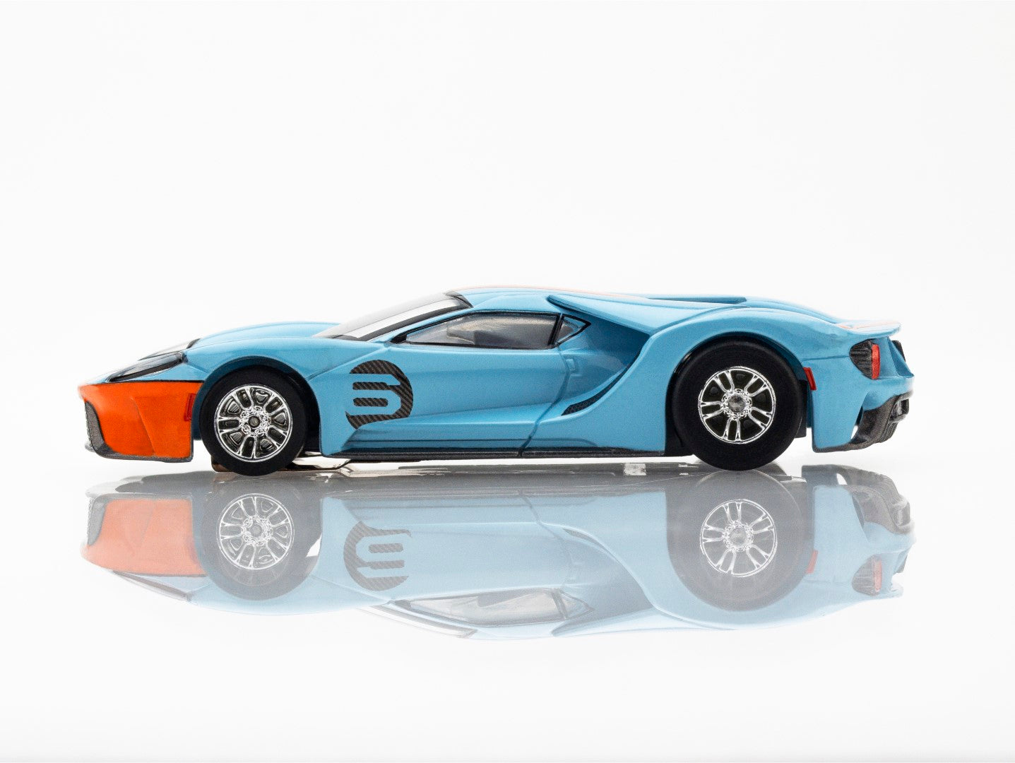AFX Mega G+ 22052 Ford GT 2020 Heritage #6 Gulf HO Scale Slot Car