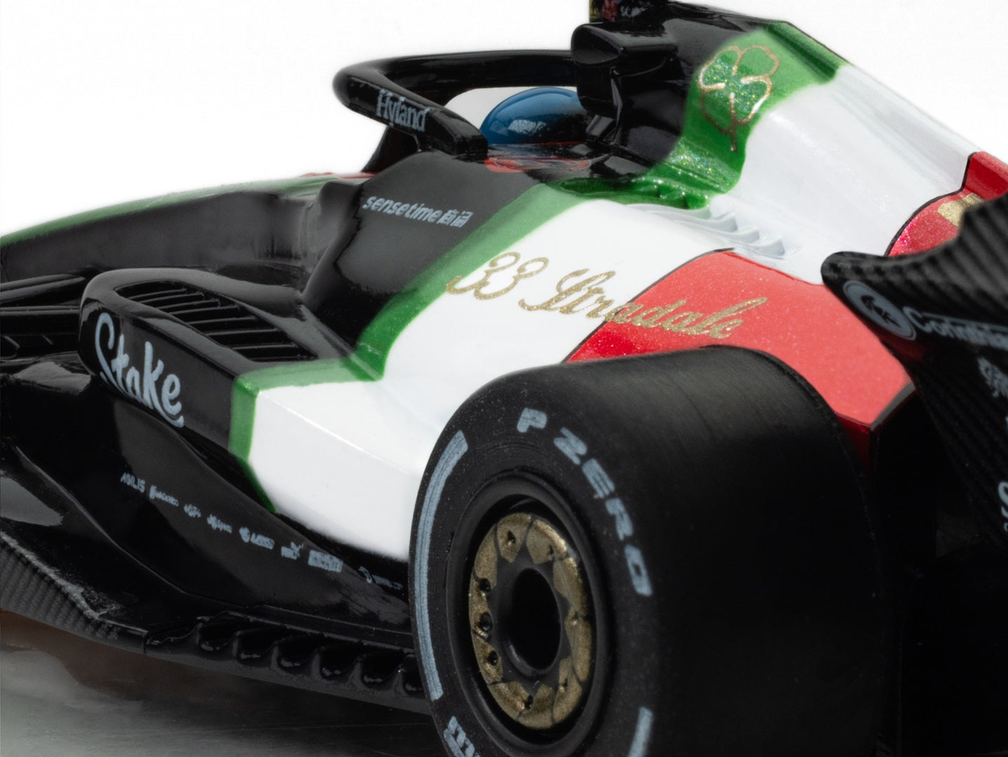 AFX Mega G+ 22080 Alfa Romeo F1 Monza 2023 - HO Scale Slot Car