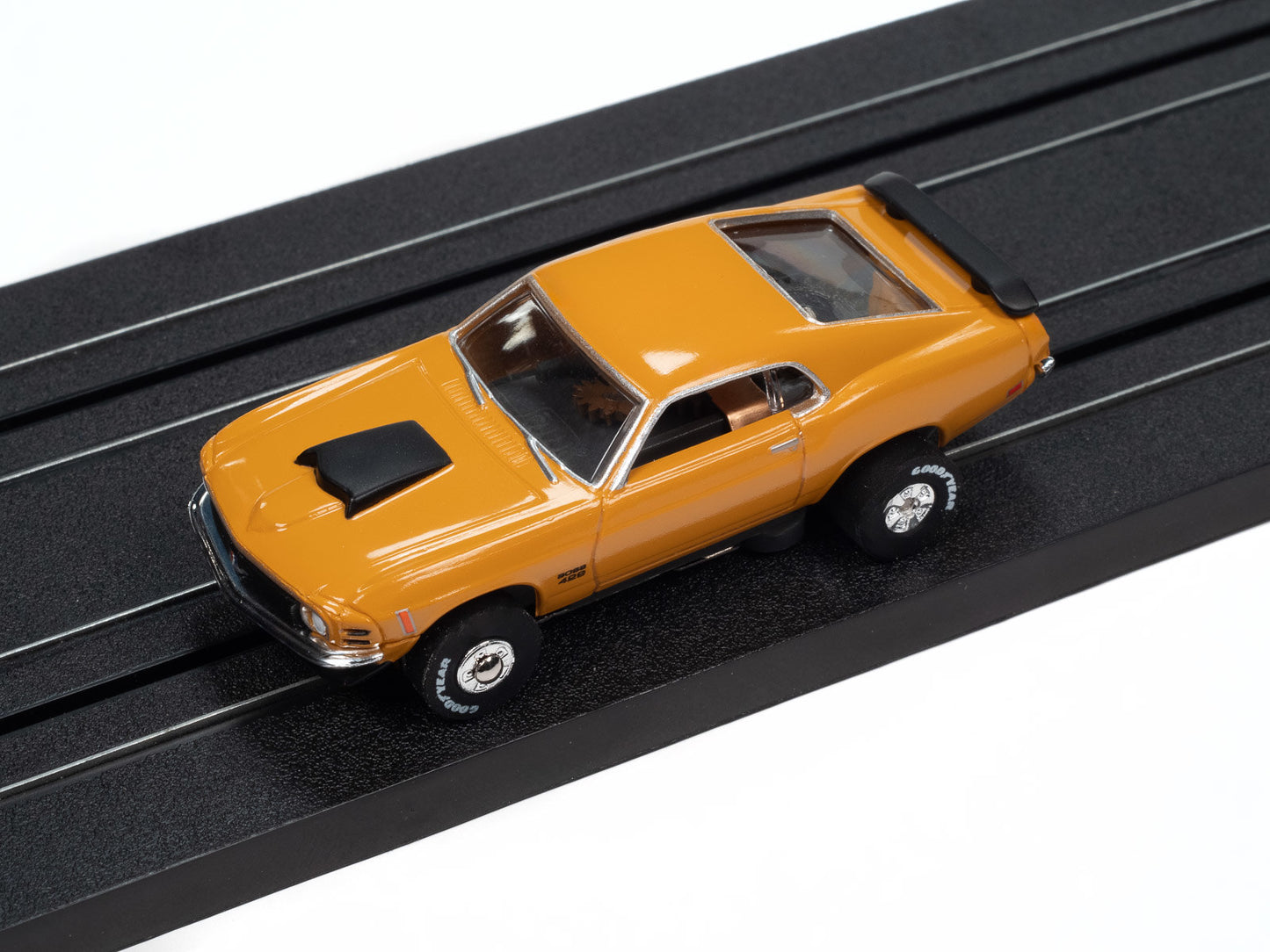 Auto World Thunderjet SC411-2A 1970 Ford Mustang Boss 429 (Orange) HO Scale Slot Car