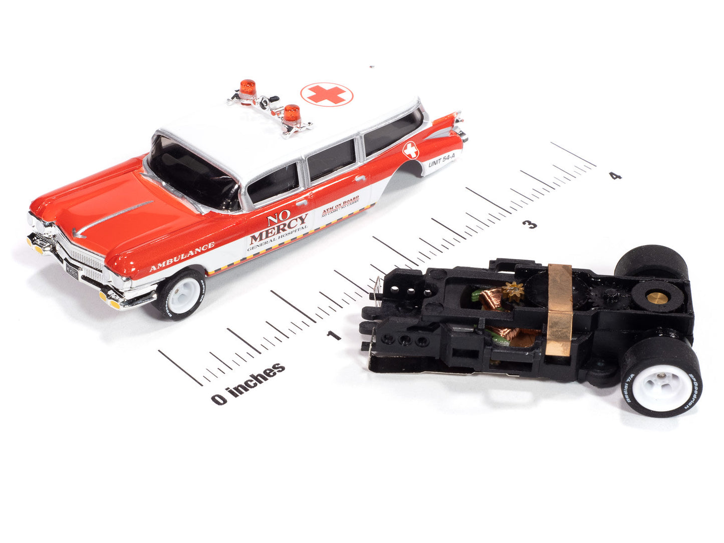 Auto World 4Gear SC414-4A 1959 Cadillac Ambulance (Red & White) HO Scale Slot Car