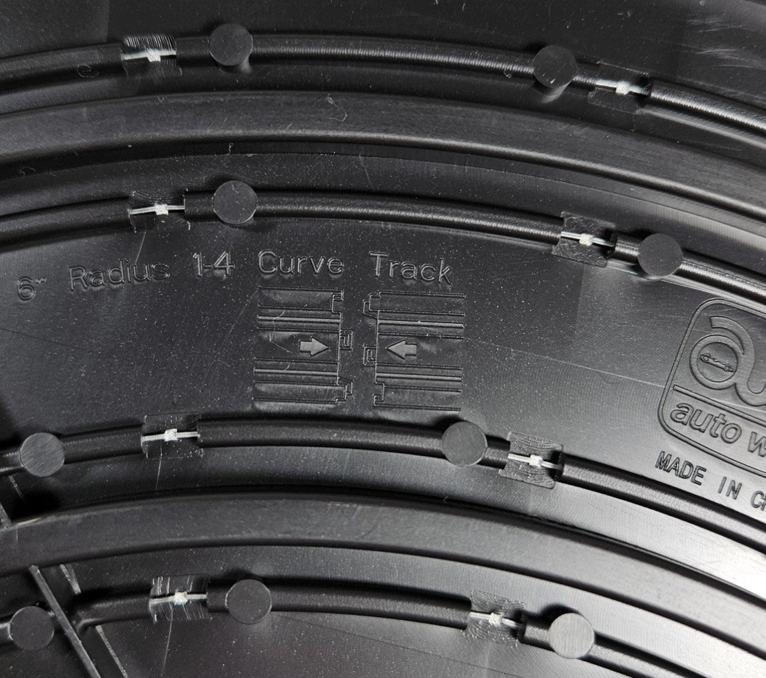 Auto World Track (Bulk Item) 6" Radius 1/4 Circle Curve Track (1 piece)