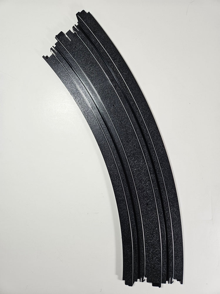 AFX Track (Bulk Item)  18" Radius 1/8 Circle Curve Track (1 piece)