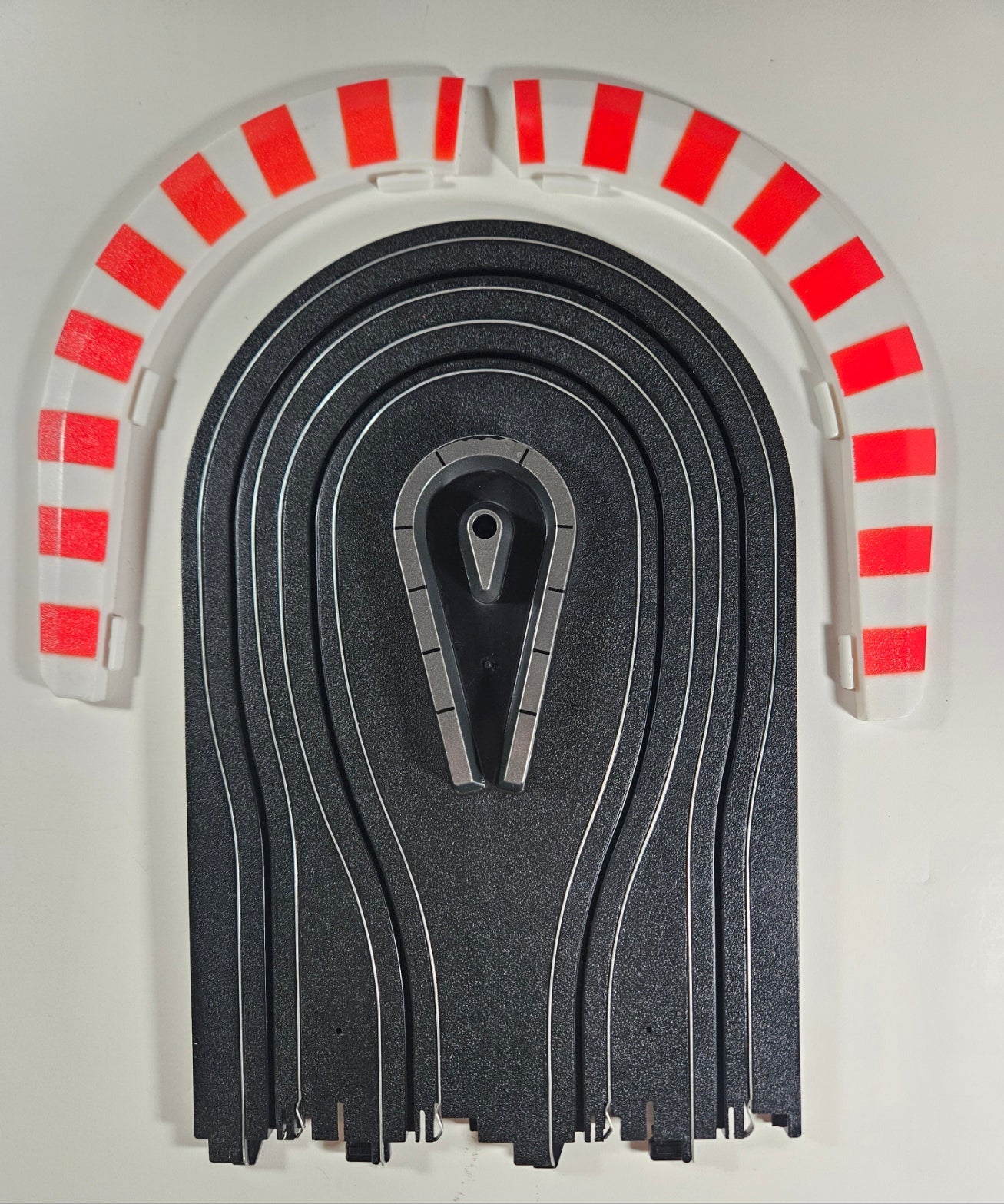 AFX Track (Bulk Item) Hairpin Curve - 3" Radius 1/2 Curve