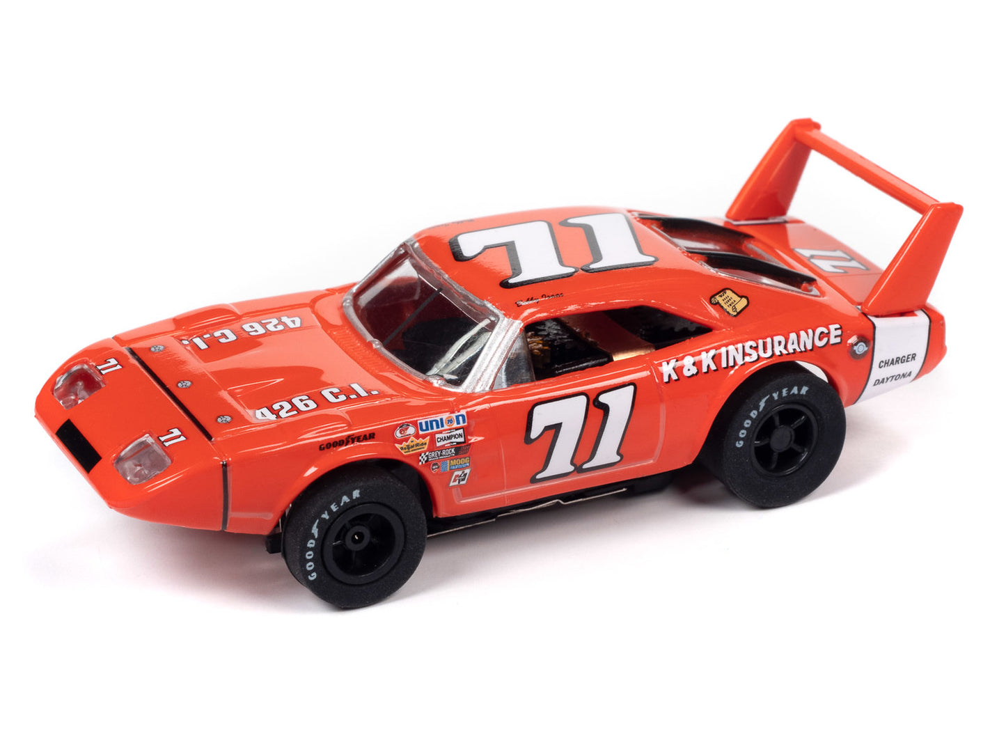 Auto World Race Set Xtraction SRS349 Winged Warrior 19' Slot Car Race Set