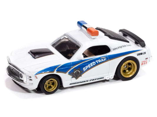 Auto World 4Gear SC414-2A 1970 Ford Mustang Highway Patrol Car (White w/ Blue Stripes) HO Scale Slot Car