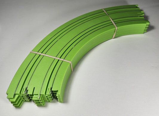 Auto World Track (Bulk Item) 9" Radius 1/4 Circle Curve Track (Green) (4 pieces)