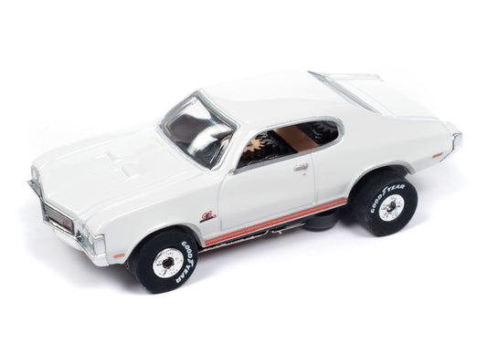 Auto World Thunderjet SC406-3A 1970 Buick GS Glacier White HO Scale Slot Car