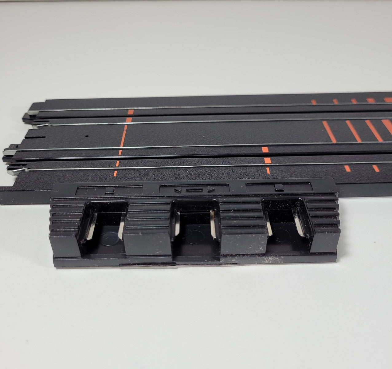 AFX Track (Bulk Item) 15" Terminal Track Black & Orange