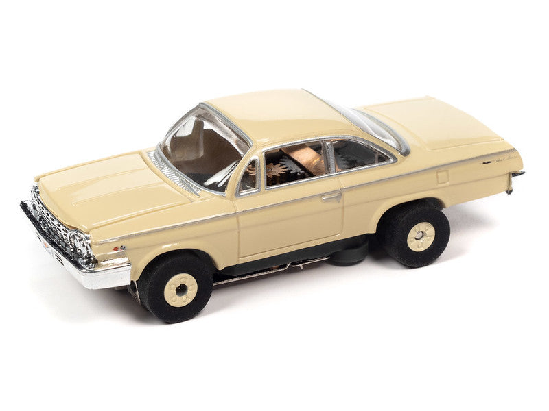 Auto World Thunderjet SC390-2B 2023 R1 OK USED CARS 1962 CHEVROLET BEL AIR COUPE (TAN) HO Scale Slot Car