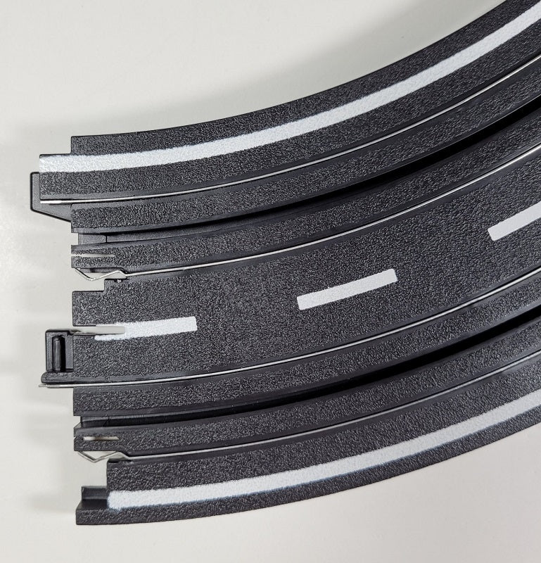 Auto World Track (OPEN-BOX) 9" Radius 1/4 Circle Curve Track With Lane Markers (1 piece)