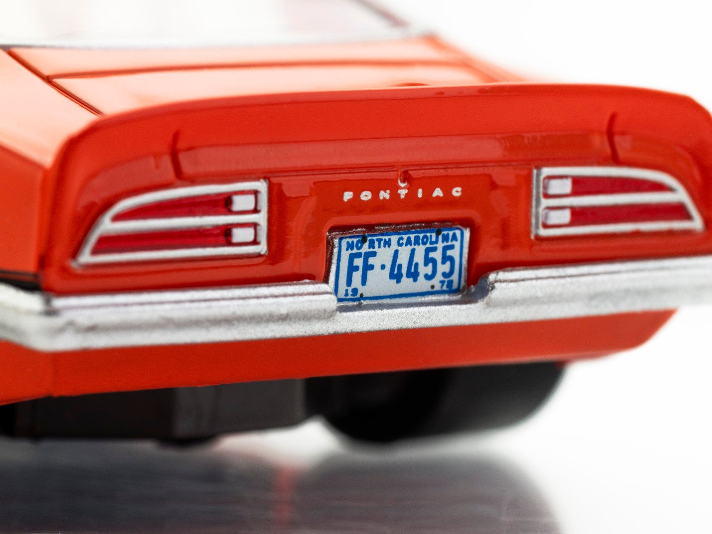 AFX Mega G+ 22124 1972 Firebird Formula 400 Sundance Orange HO Slot Car