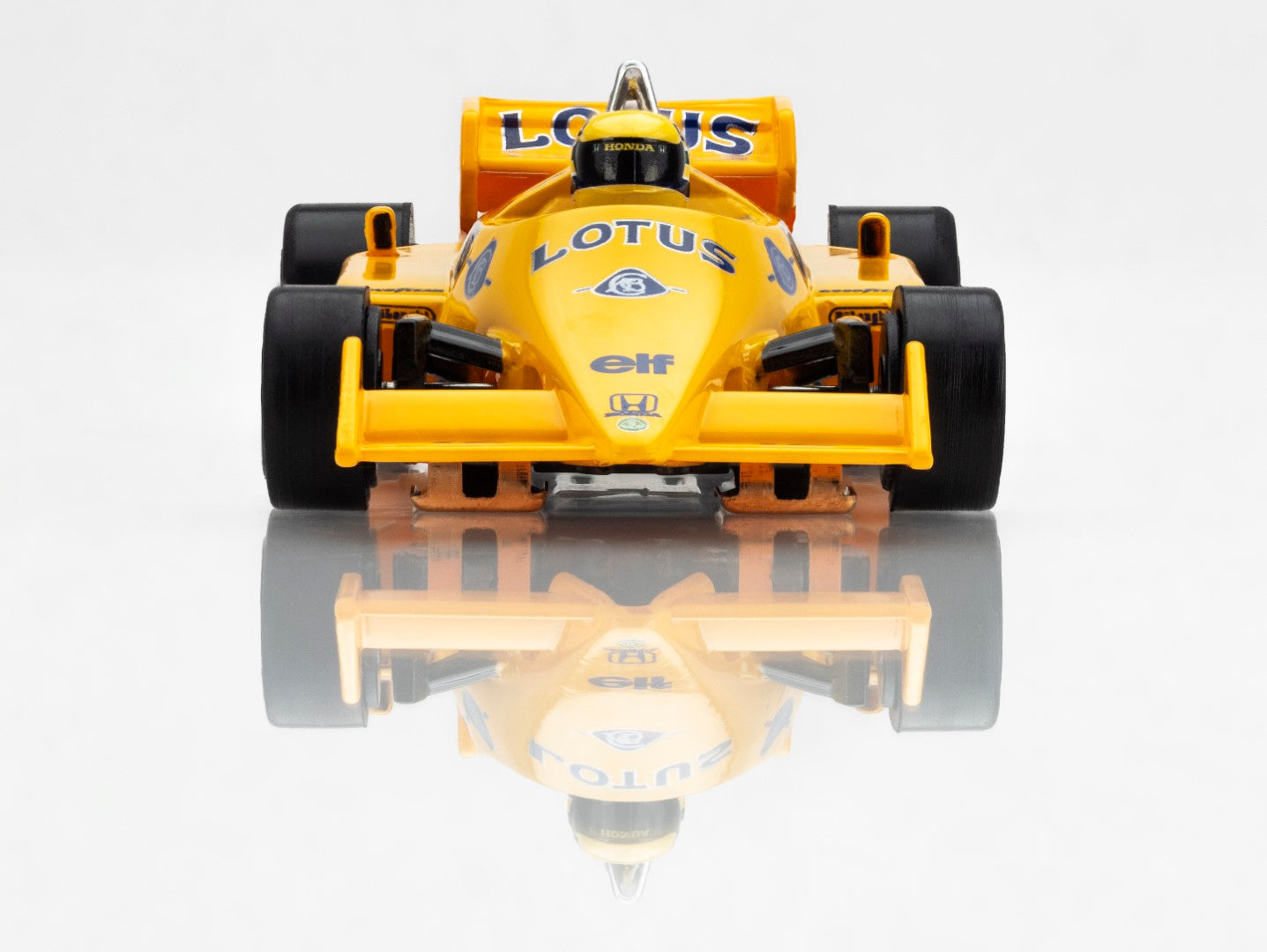 AFX Mega G+ 22114 Lotus 99T Ayrton Senna Yellow and Blue HO Scale Slot Car