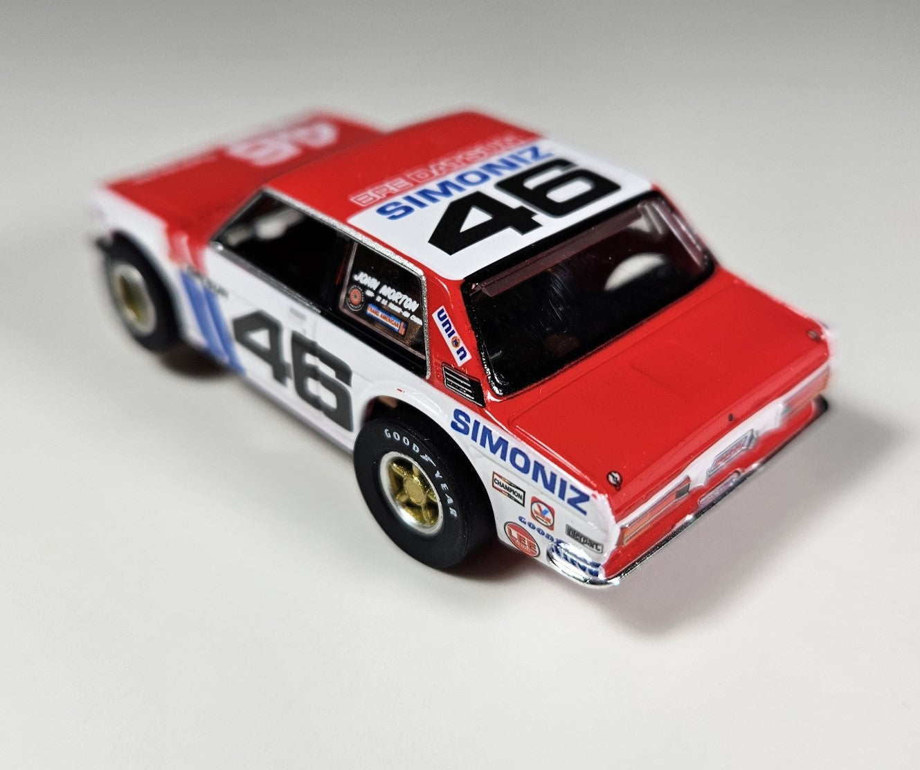 Auto World Xtraction 1972 BRE Datsun 510 HO Scale Slot Car