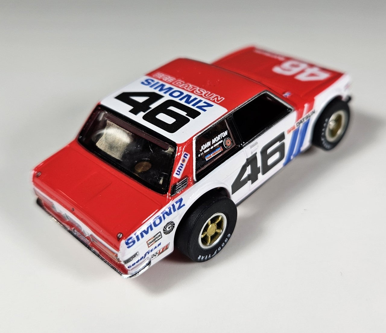 Auto World Xtraction 1972 BRE Datsun 510 HO Scale Slot Car