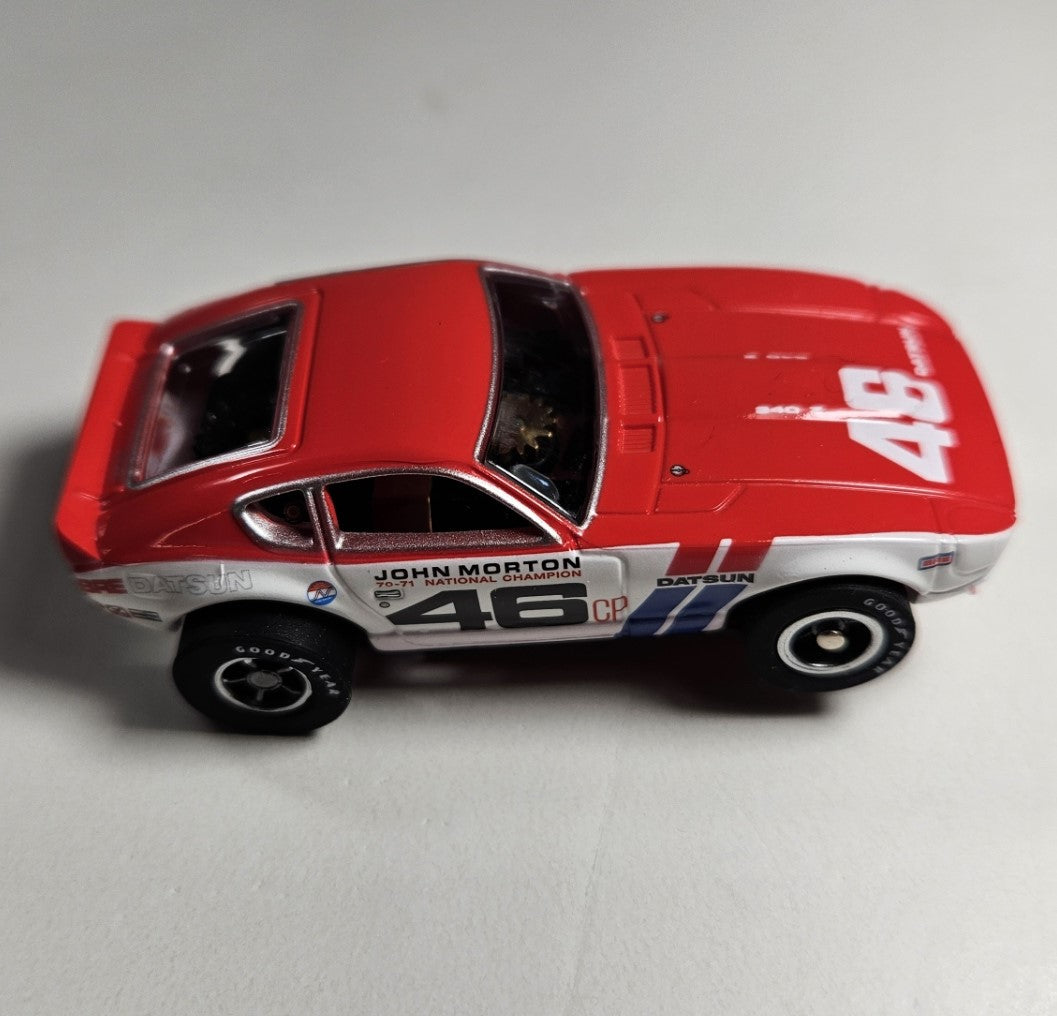 Auto World Xtraction 1971 BRE Datsun 240Z *** DEFECT *** HO Scale Slot Car