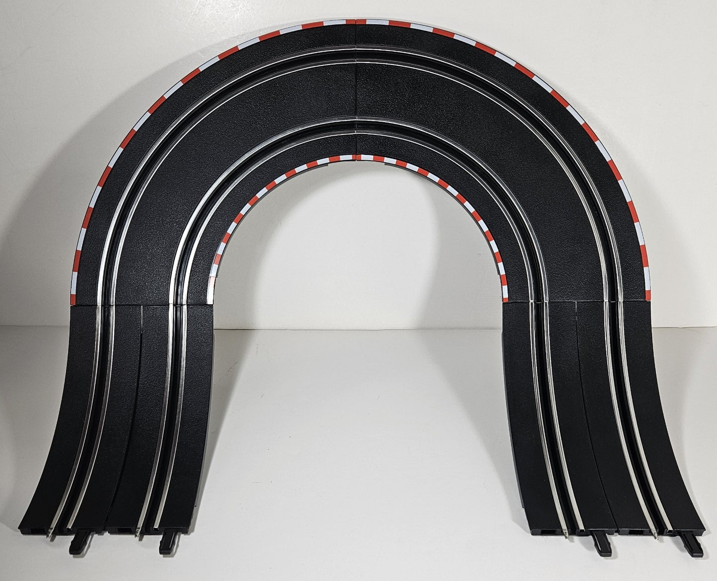 Carrera GO!!! (PRE-OWNED) Corner with incline for use with Carrera GO!!! 1/43 Scale Slot Car Tracks