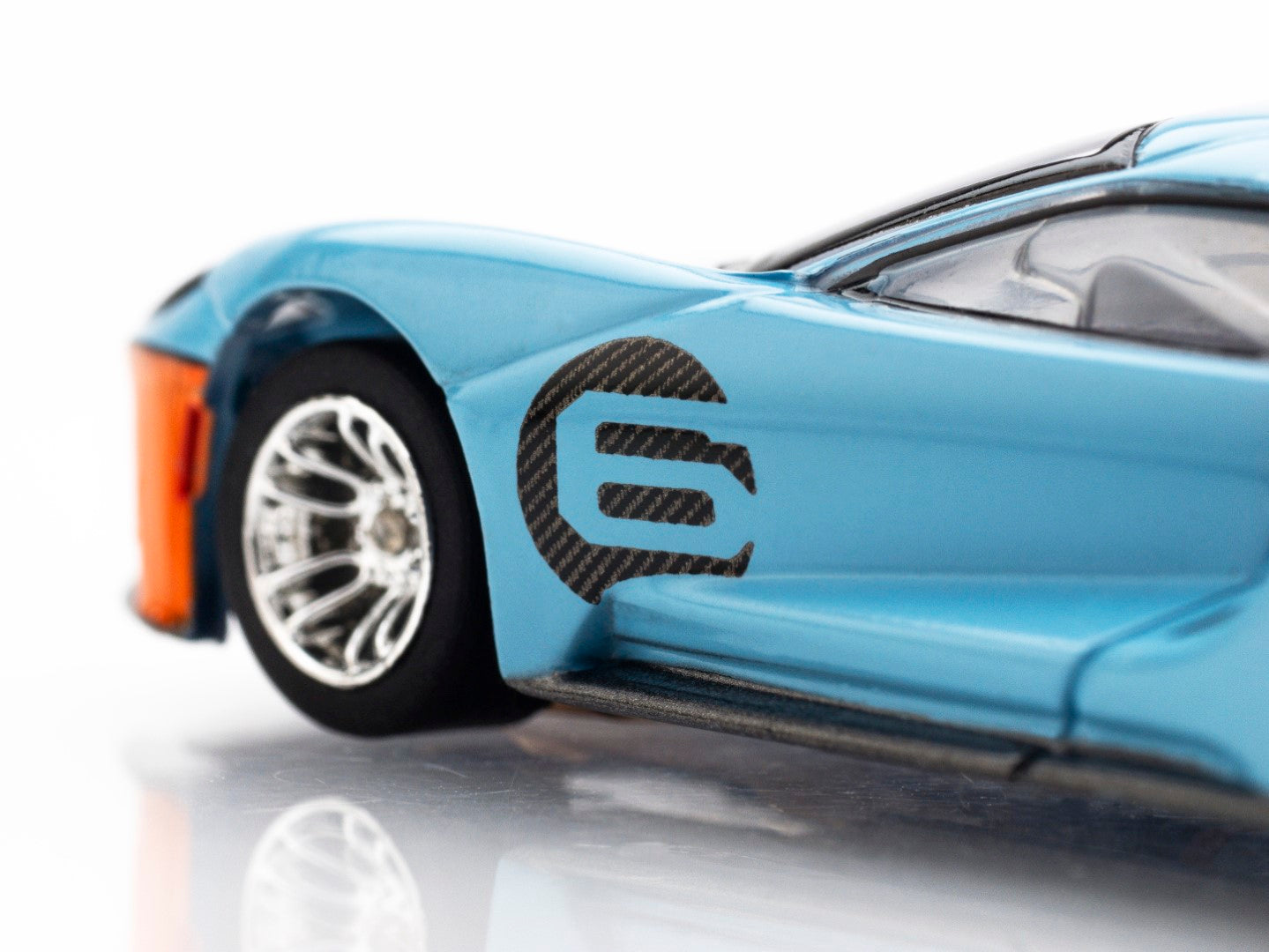 AFX Mega G+ 22052 Ford GT 2020 Heritage #6 Gulf HO Scale Slot Car