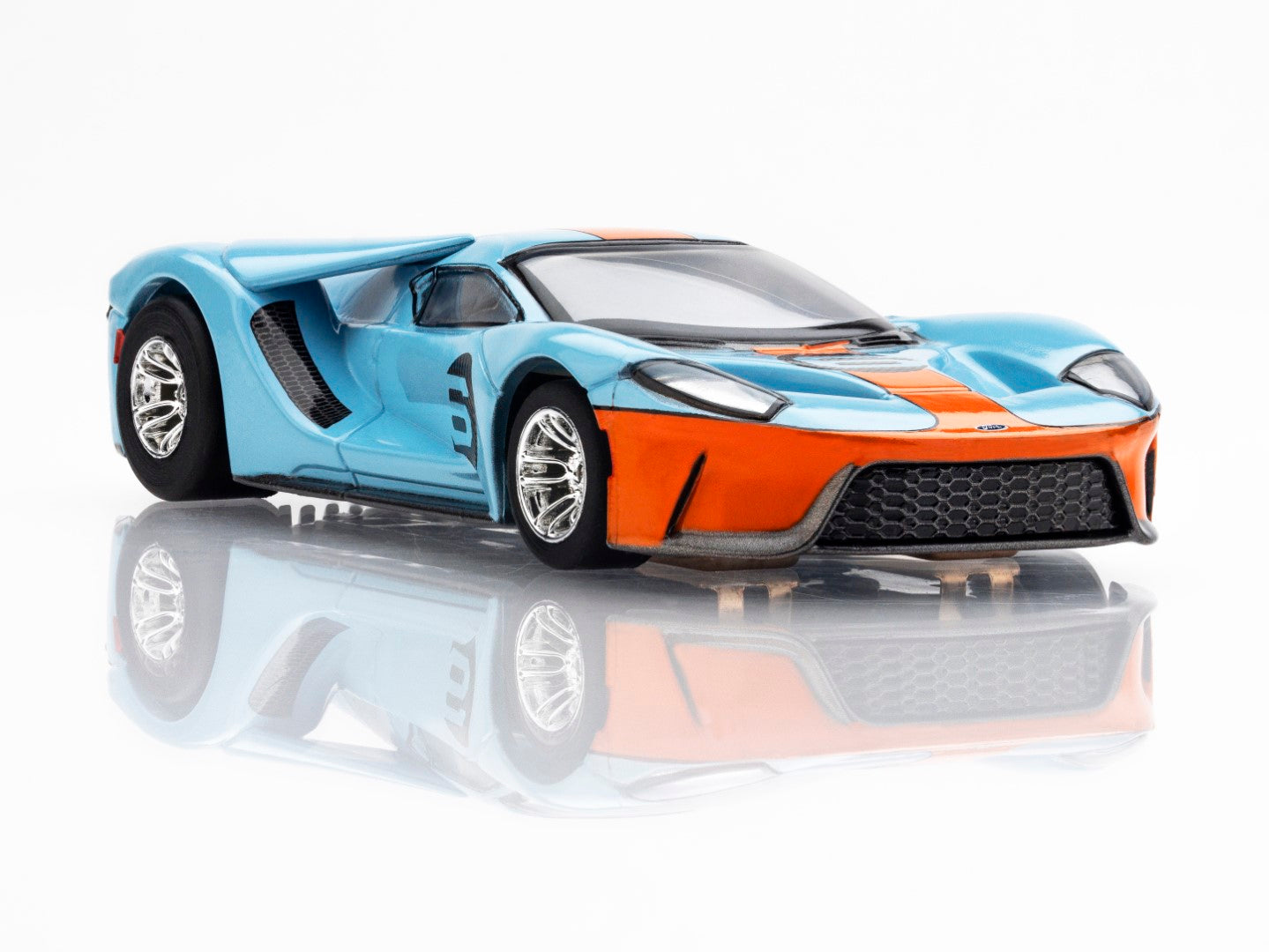 AFX Mega G+ 22052 Ford GT 2020 Heritage #6 Gulf HO Scale Slot Car