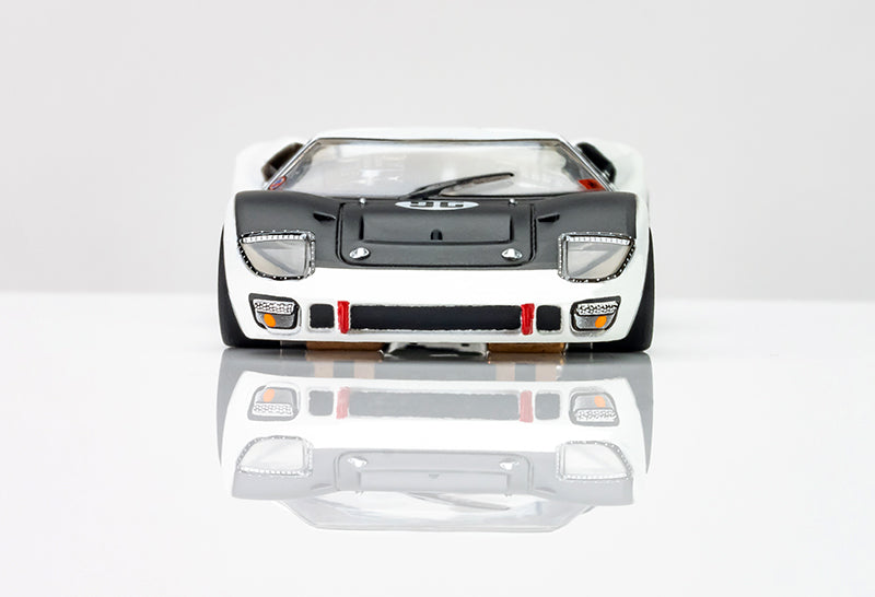 AFX Mega G+ 22057 Ford GT40 MKII #96 Daytona HO Scale Slot Car