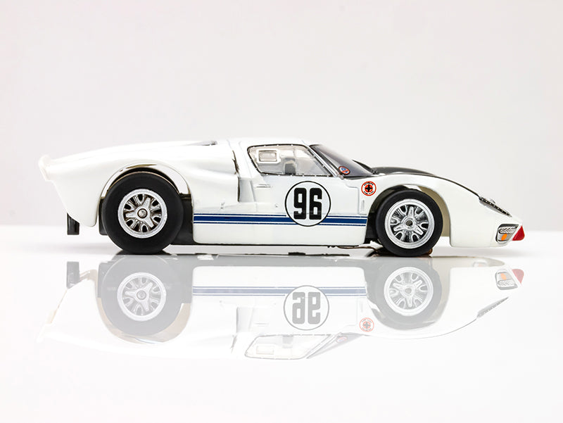 AFX Mega G+ 22057 Ford GT40 MKII #96 Daytona HO Scale Slot Car