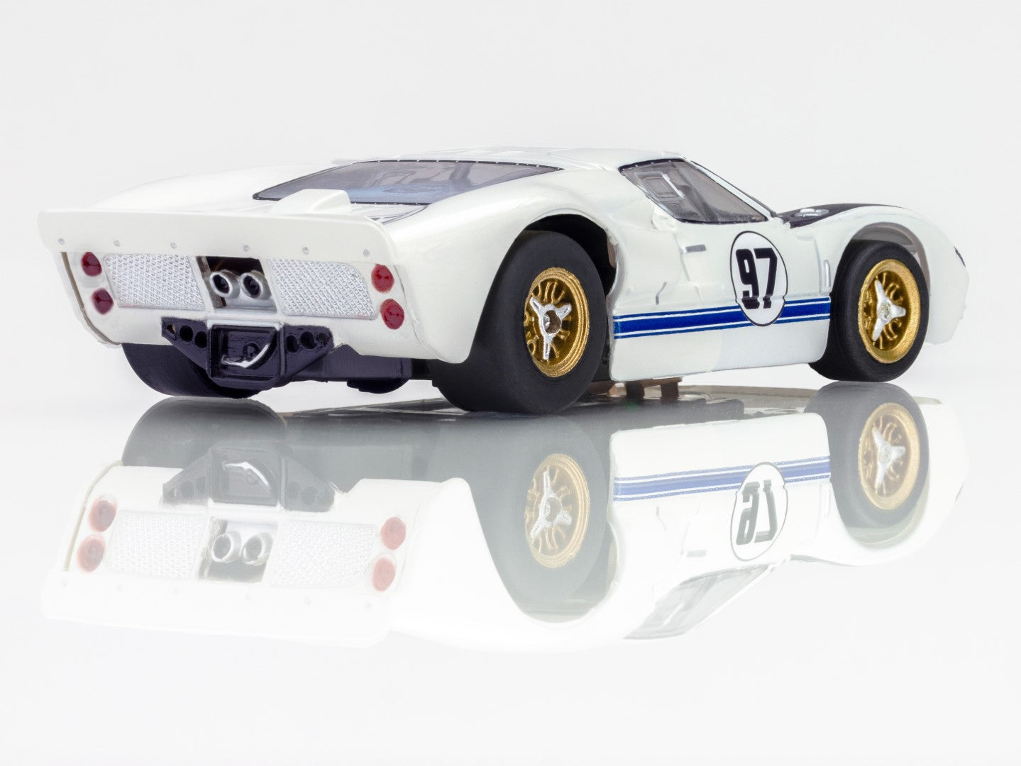 AFX Mega G+ 22058 1966 Ford GT40 MKII #97 Daytona HO Scale Slot Car