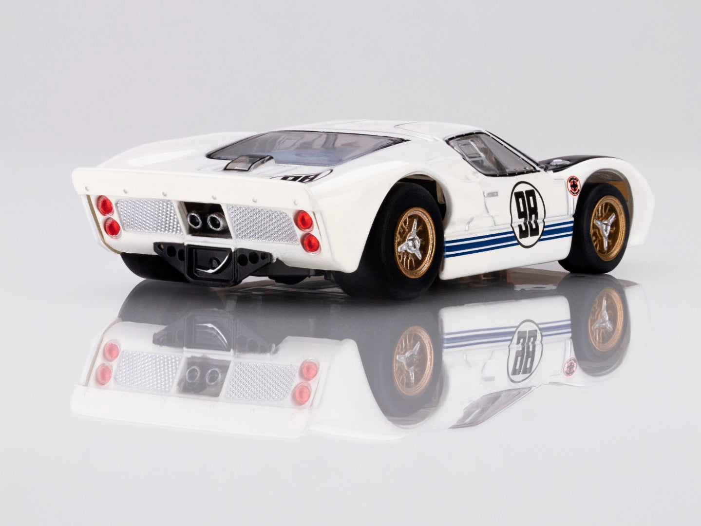 AFX Mega G+ 22059 1966 Ford GT40 MKIIB #98 Daytona HO Scale Slot Car