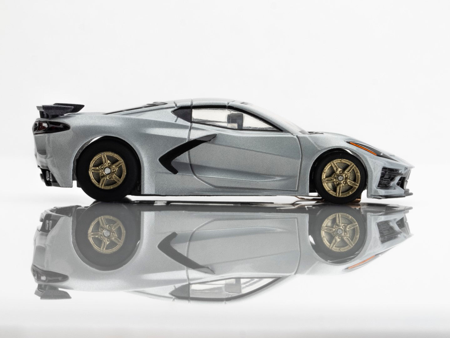 AFX Mega G+ 22095 Corvette C8 Ceramic Matrix Metallic HO Scale Slot Car