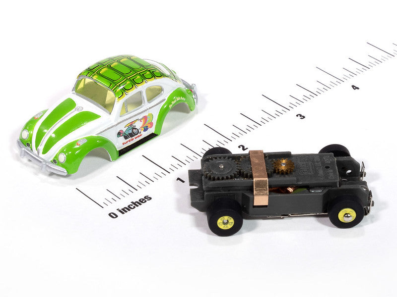 Auto World Thunderjet SC418-1A 1966 Volkswagen Beetle Turtle Wax (White & Green) HO Scale Slot Car