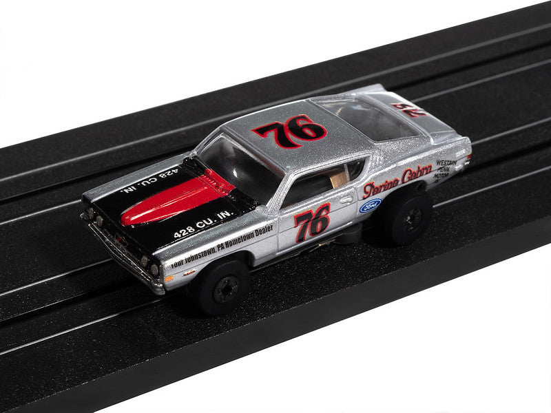 Auto World Thunderjet SC423-1A 1968 Ford Torino (Silver, Black & Red) HO Scale Slot Car
