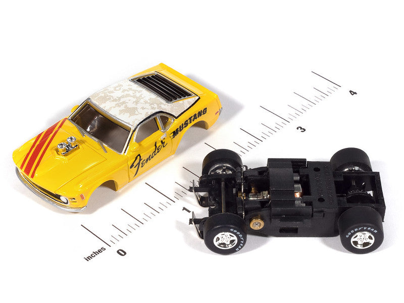 Auto World Super III SC419-1B 1970 BOSS Mustang Fender (Yellow) HO Scale Slot Car