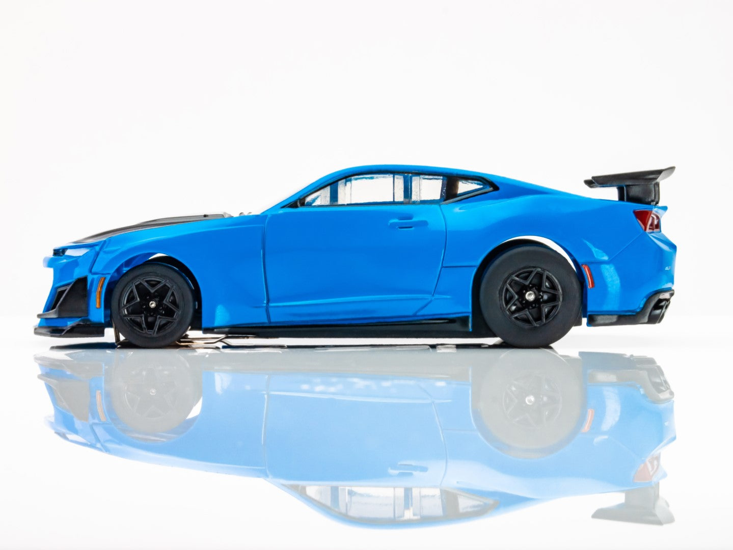 AFX Mega G+ 22079 2021 ZL1 Camaro 1LE Rapid Blue - HO Scale Slot Car