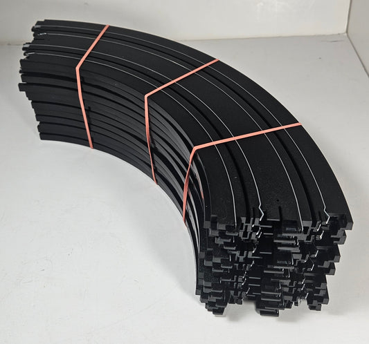 AFX 9" Radius 1/4 Circle Curve Track (12 pieces) (Bulk item)