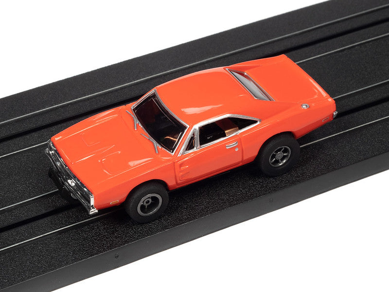 Auto World Xtraction SC401 1969 DODGE CHARGER HO Scale Slot Car