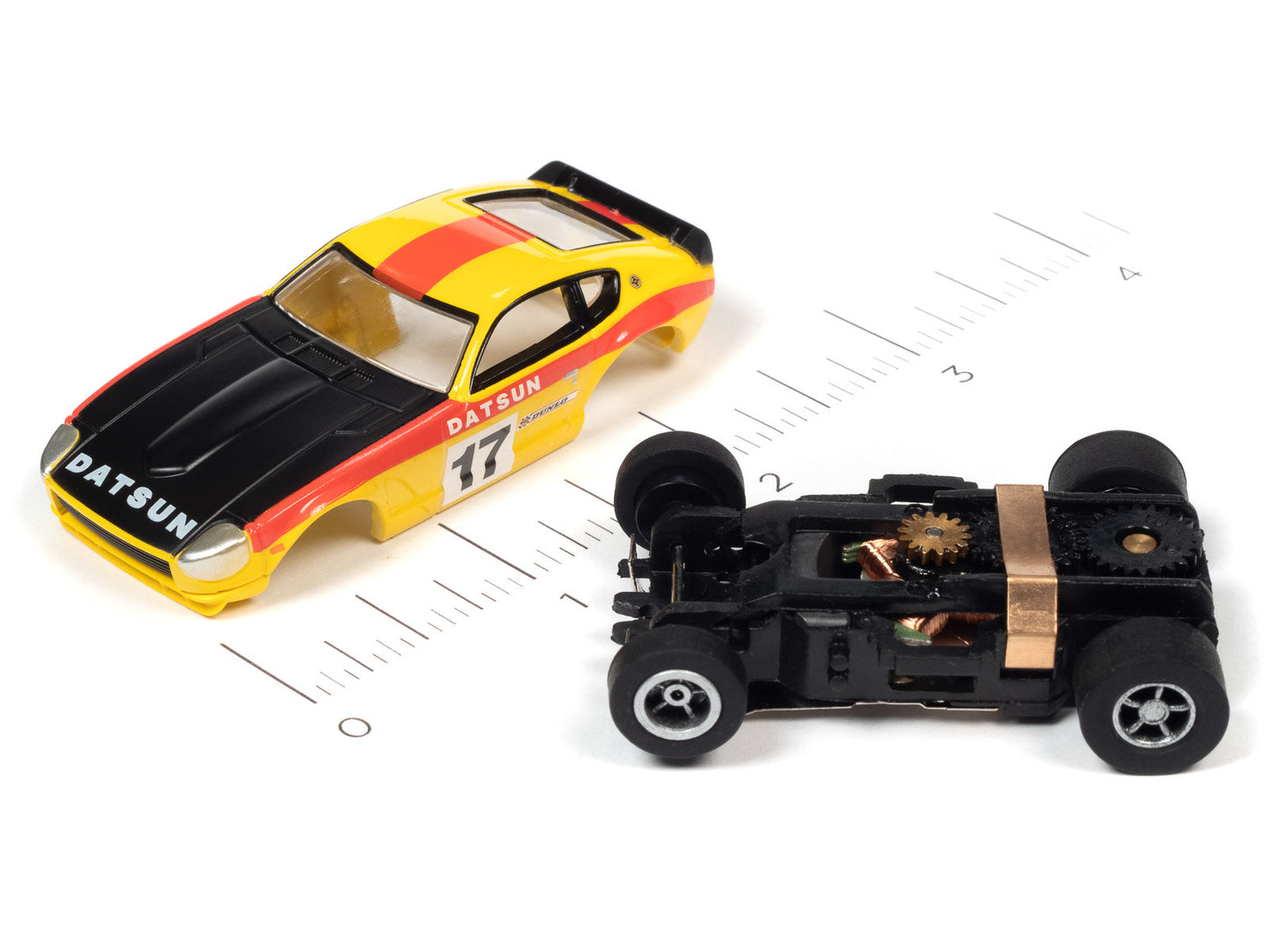 Auto World Xtraction SC403-2 1973 Datsun 240z HO Scale Slot Car