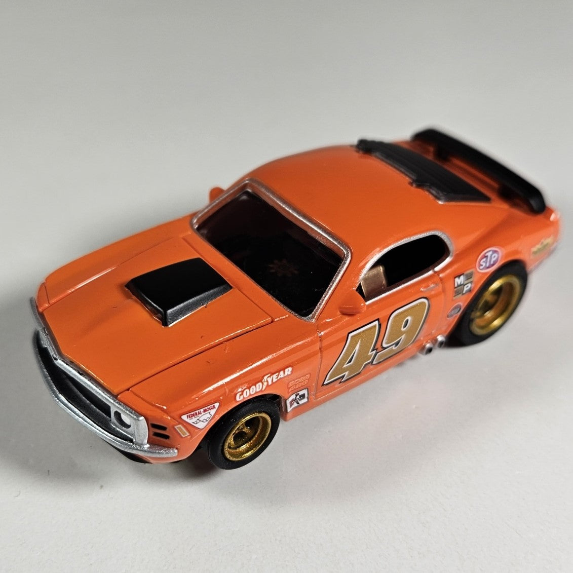 Auto World 4Gear 1970 Ford Mustang HO Scale Slot Car