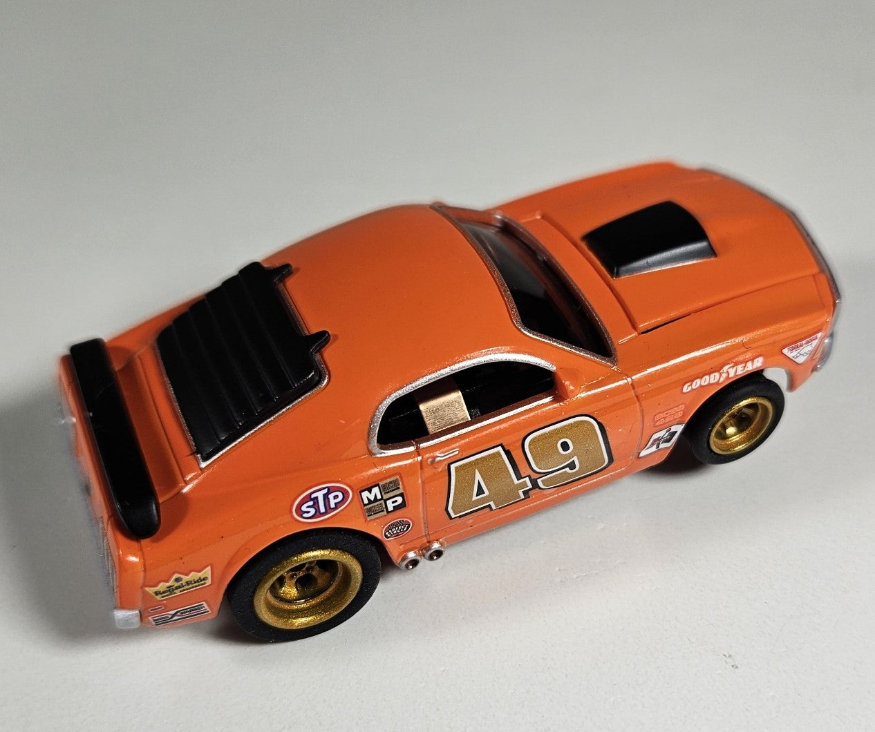 Auto World 4Gear 1970 Ford Mustang HO Scale Slot Car