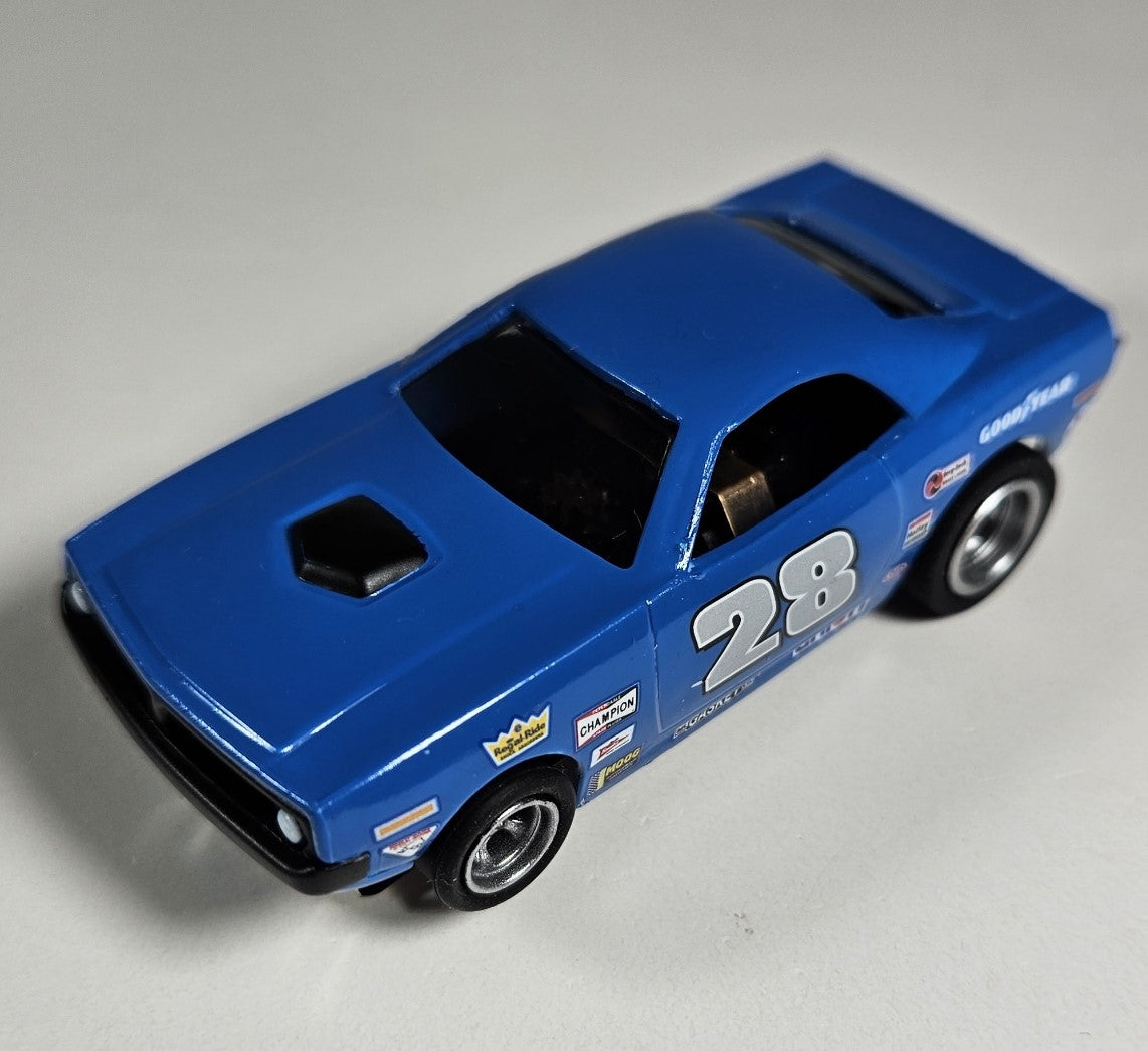 Auto World 4Gear 1970 Plymouth Cuda HO Scale Slot Car