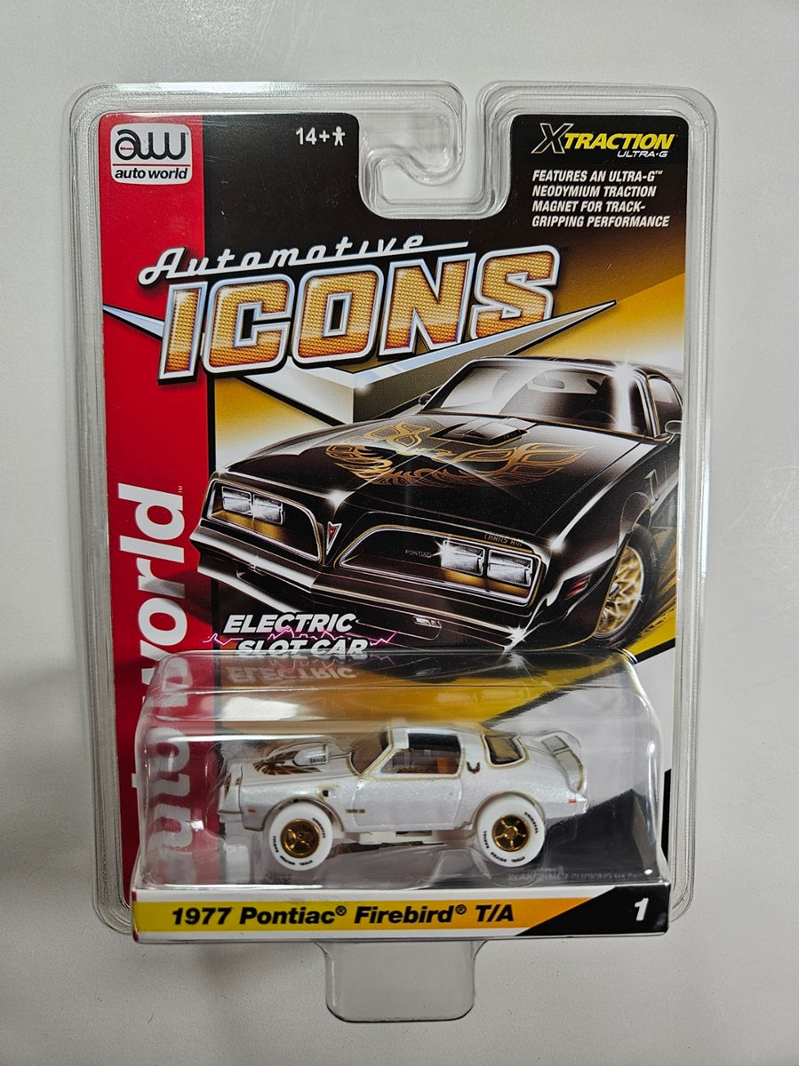 Auto World Xtraction SC402-1 1977 PONTIAC FIREBIRD T/A iwheels HO Scale Slot Car