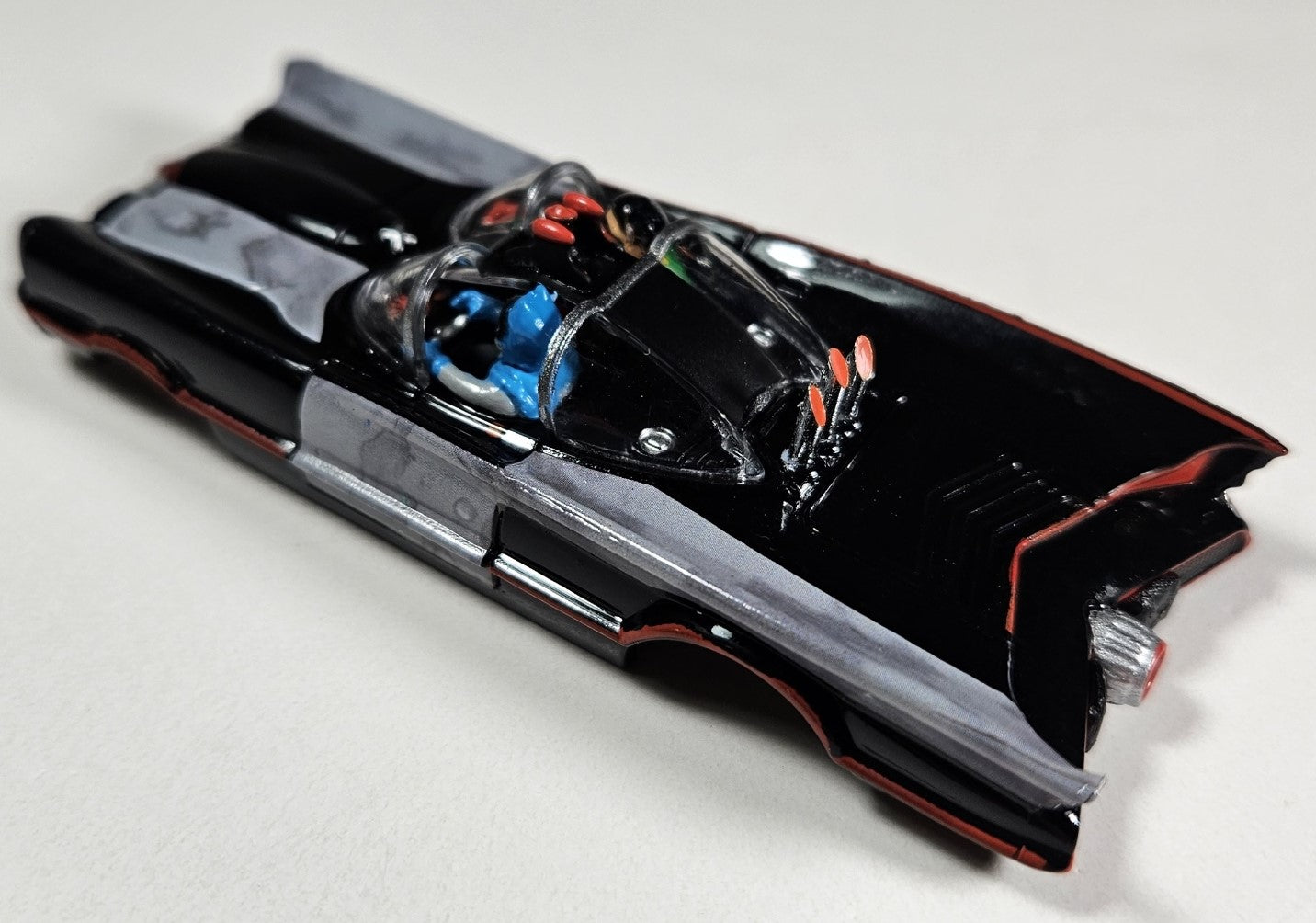 Auto World Parts 4Gear Slot Car Body SC395-4 1966 TV Series Batmobile (Black w/ Primered Repair Patches)