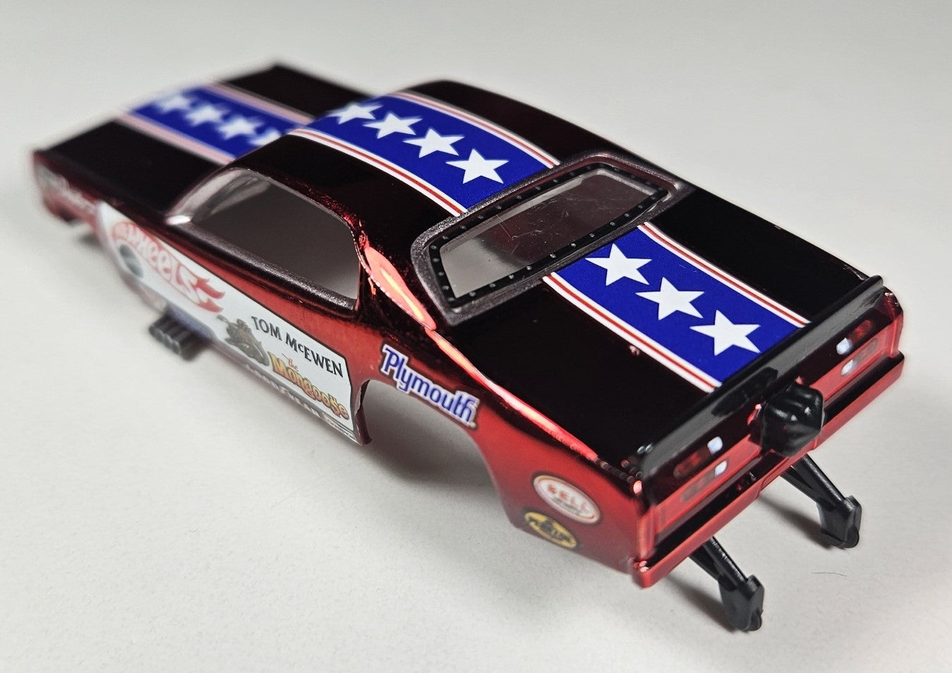 Auto World Parts 4Gear - Slot Car Body - SC369 R26 TOM "THE MONGOOSE" MCEWEN - 1970 PLYMOUTH DUSTER