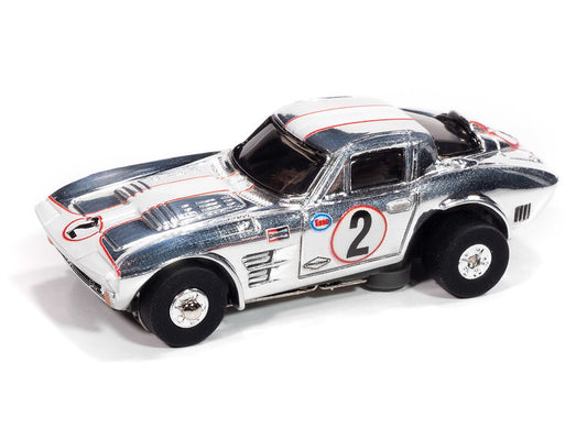 Auto World Thunderjet SC415-2B 1964 Corvette Grand Sport (Chrome) HO Scale Slot Car