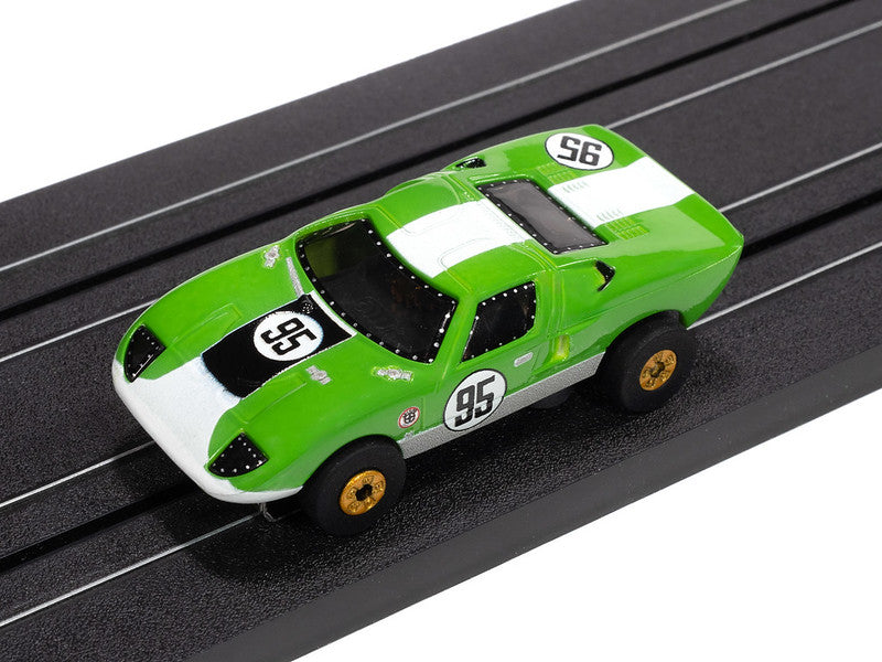 Auto World Thunderjet SC415-4A 1966 Ford GT40 (Green & White) HO Scale Slot Car
