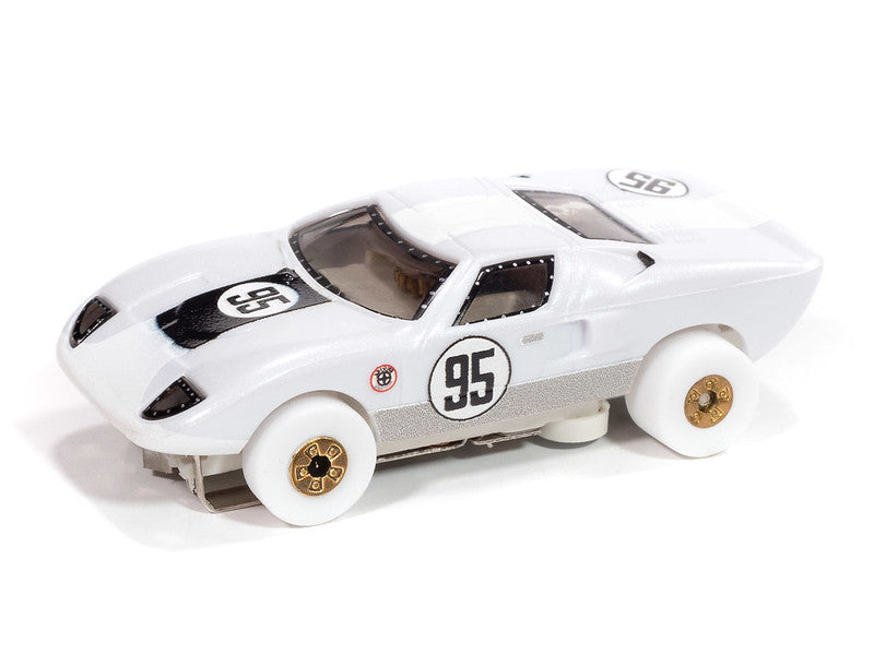Auto World Thunderjet SC415 1966 Ford GT40 (iWheels) HO Scale Slot Car