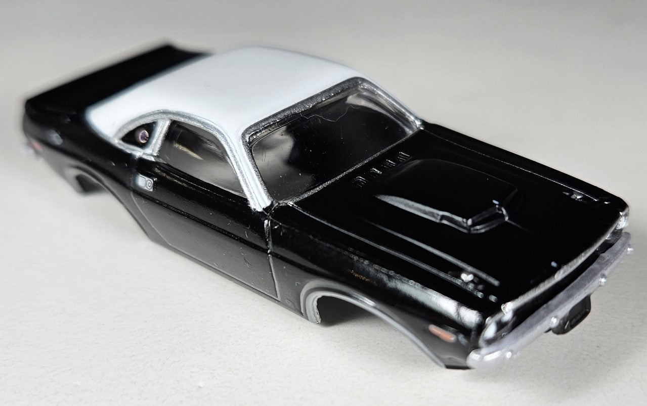 Auto World Parts Thunderjet - Slot Car Body - SC385 1970 DODGE CHALLENGER T/A (BLACK) MR. NORM'S GRAND SPAULDING DODGE -  HO Scale